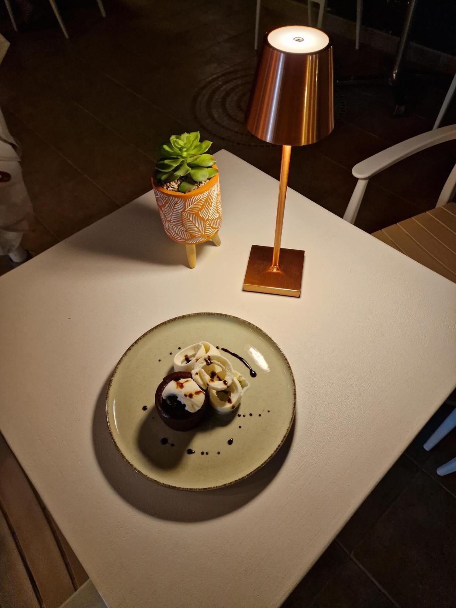 Porto Xronia Aparthotel Khronia ภายนอก รูปภาพ