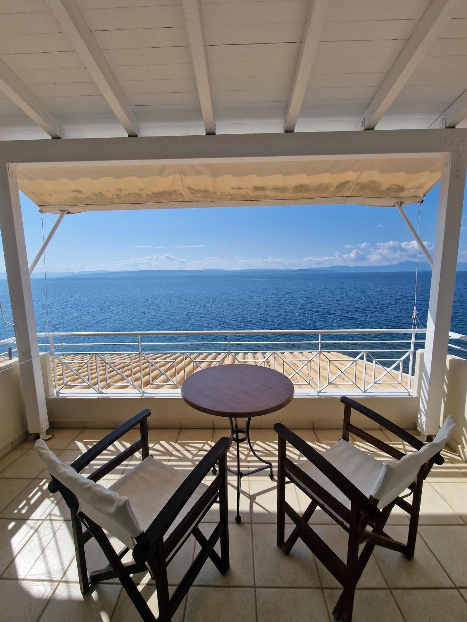 Porto Xronia Aparthotel Khronia ภายนอก รูปภาพ