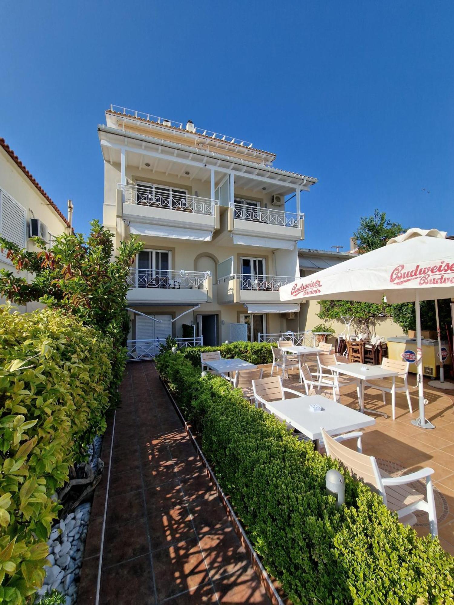 Porto Xronia Aparthotel Khronia ภายนอก รูปภาพ