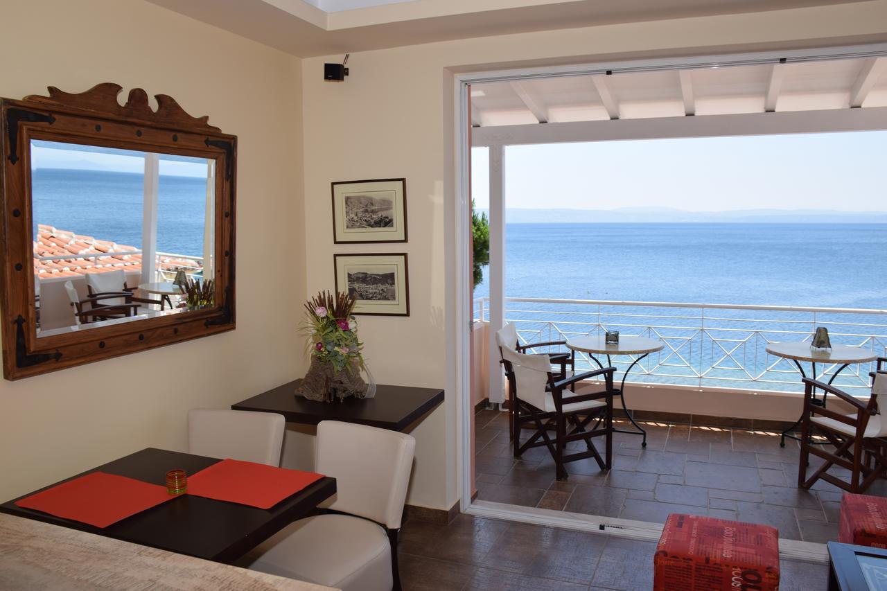 Porto Xronia Aparthotel Khronia ภายนอก รูปภาพ